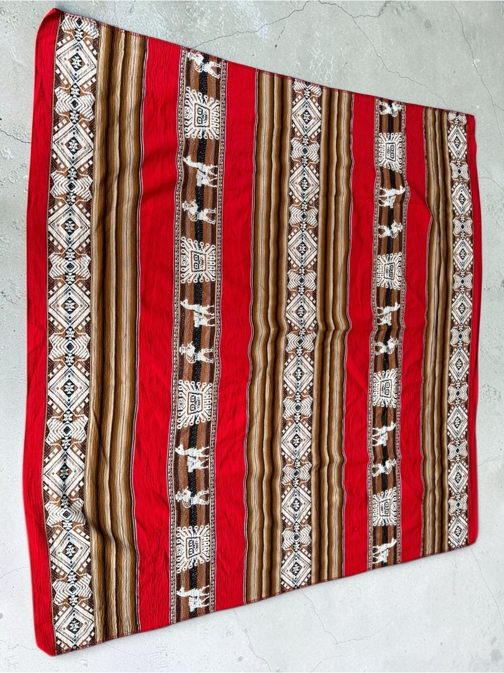 Authentic Peruvian Andean Textile 50x49-llama & Kero Motif